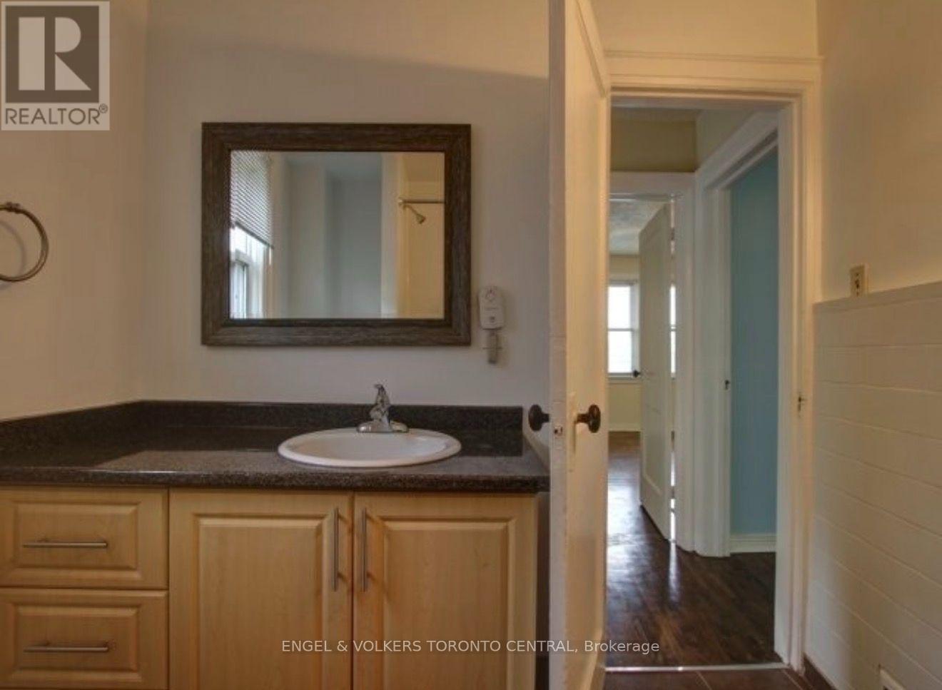 1199 & 1201 Lakeshore Road E, Mississauga, Ontario  L5E 1G1 - Photo 34 - W13552220