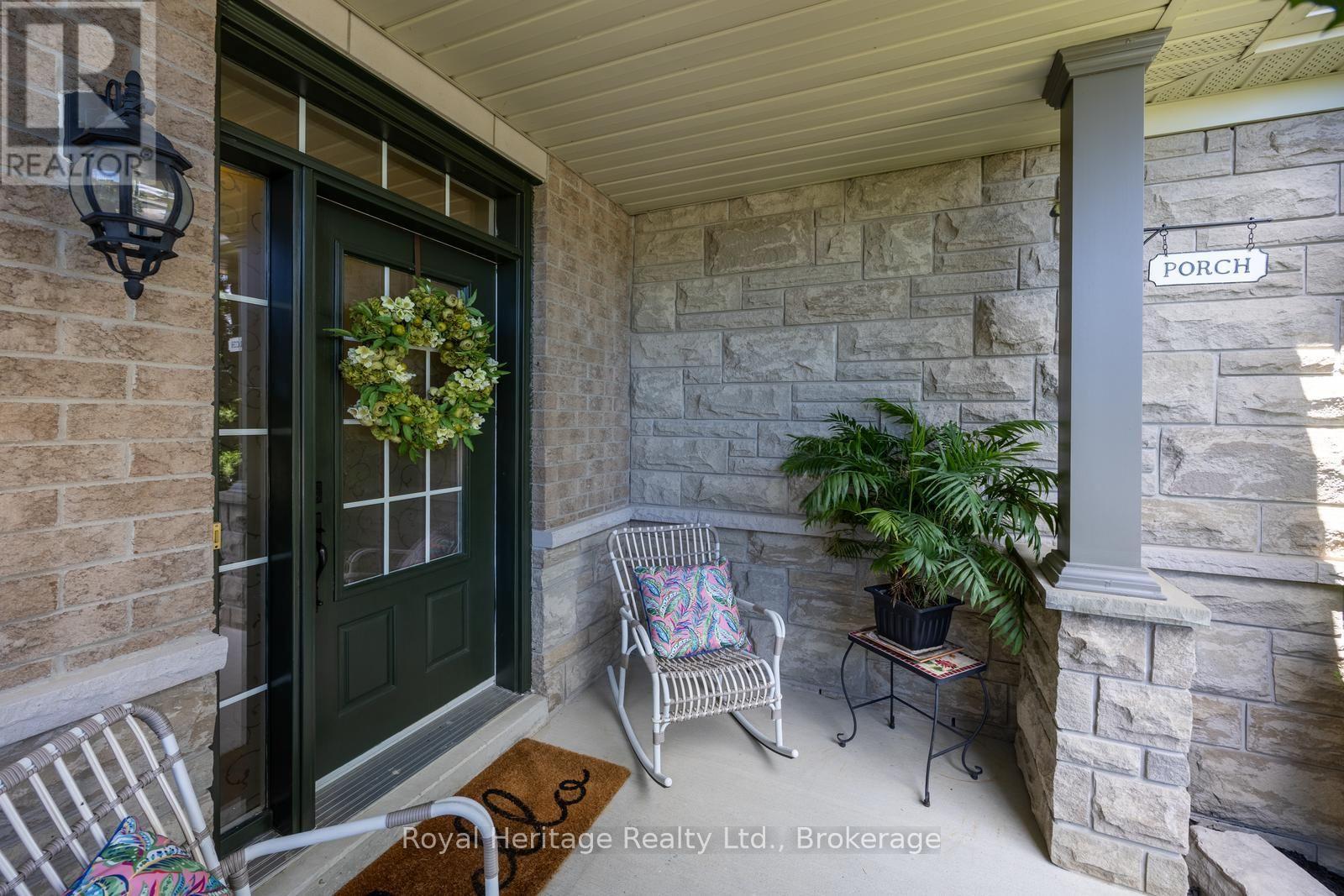 6 Goodall Crescent, Clarington, Ontario  L1C 0G2 - Photo 3 - E13781154