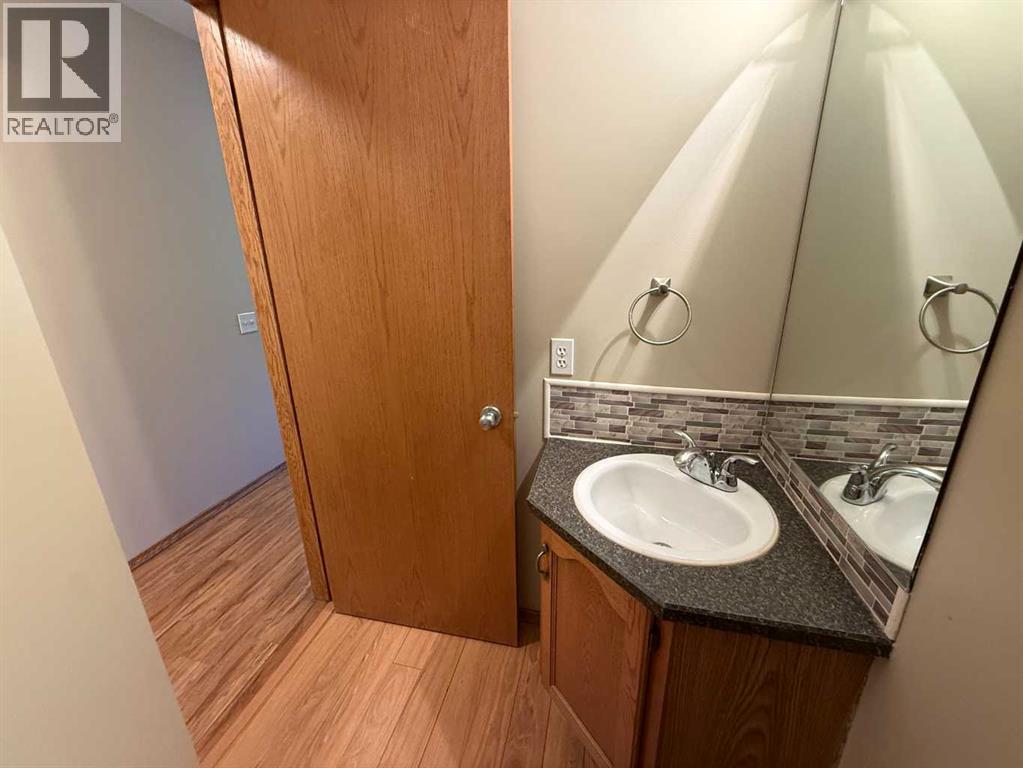 138 Wilson Avenue, Hinton, Alberta  T7V 1Z5 - Photo 7 - A2345046