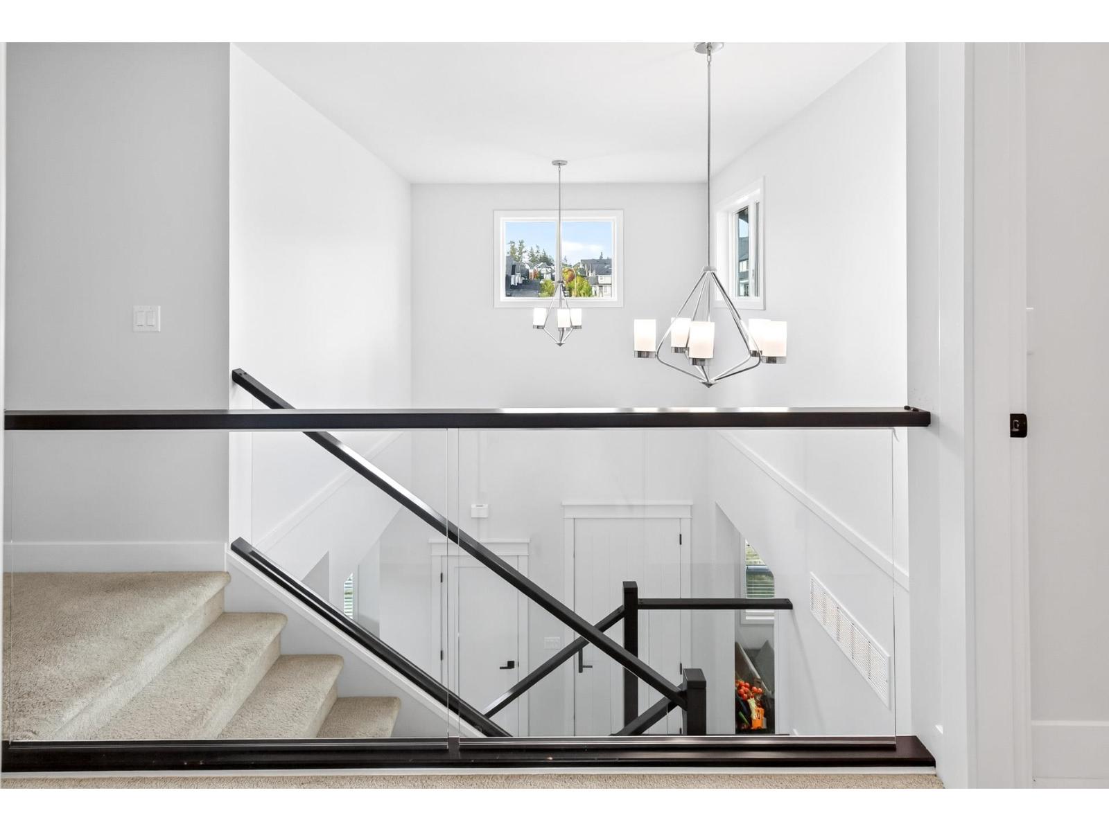 16532 20A AVENUE photo 29