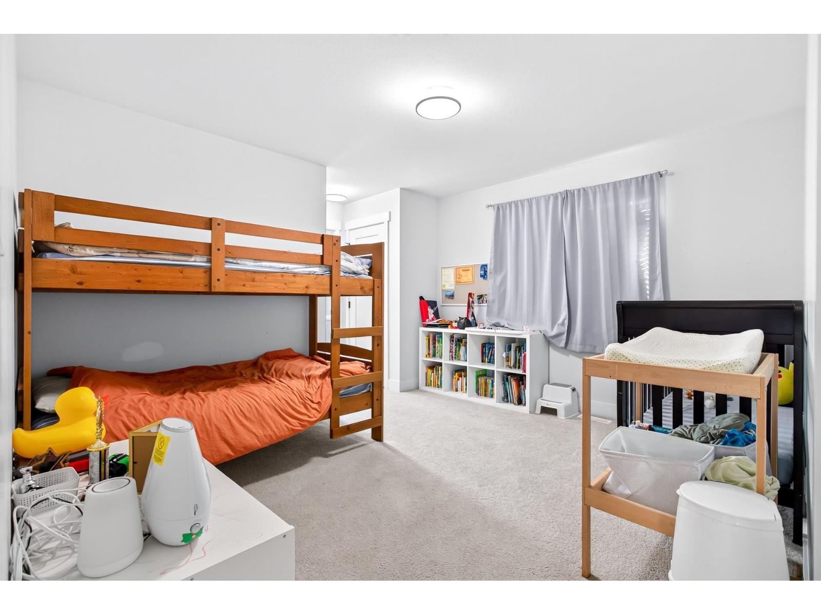 16532 20A AVENUE photo 25