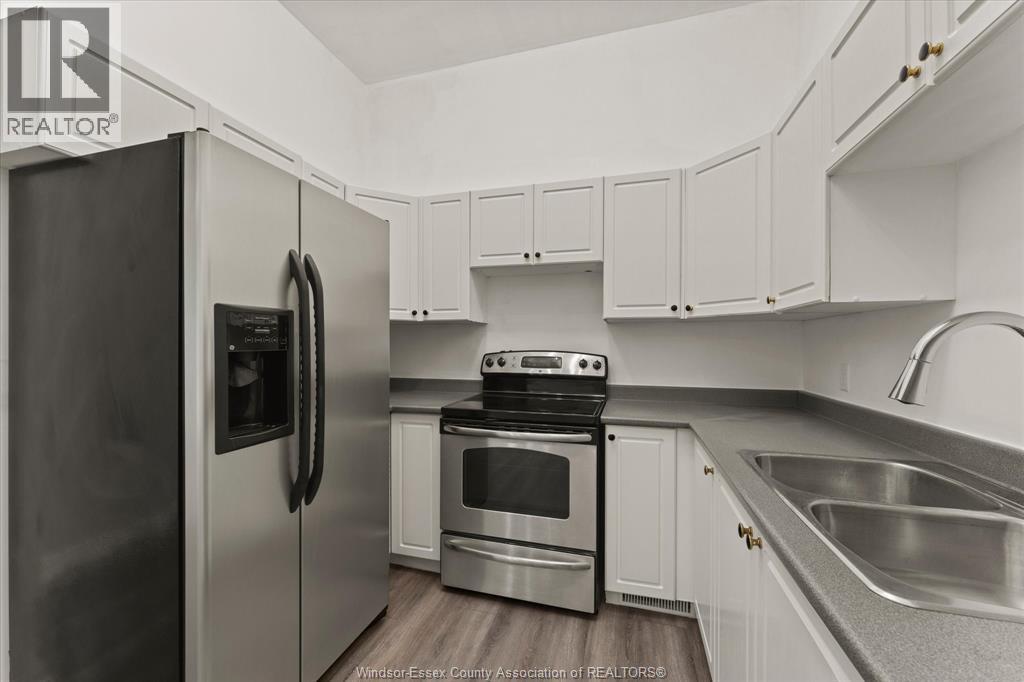 44 Robson Road Unit# 106, Leamington, Ontario  N8H 5E4 - Photo 8 - 26022491