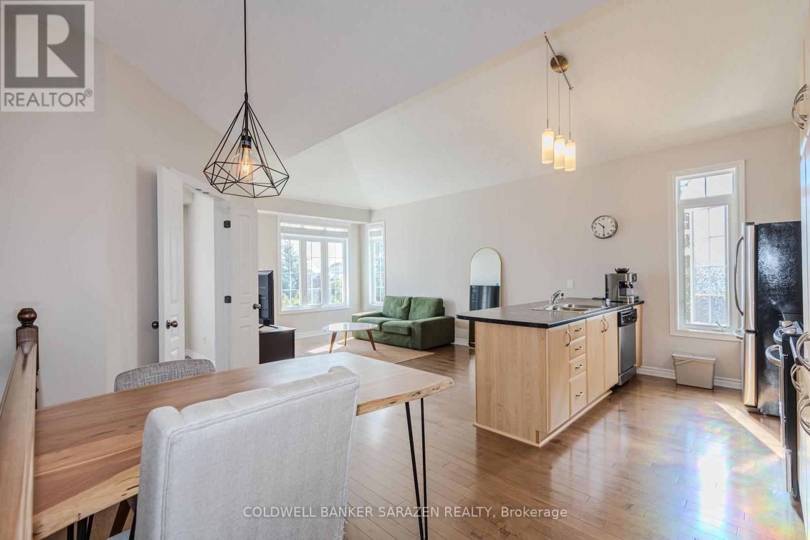 376 Royal Fern Way, Ottawa, Ontario  K1V 2K6 - Photo 8 - X13781140