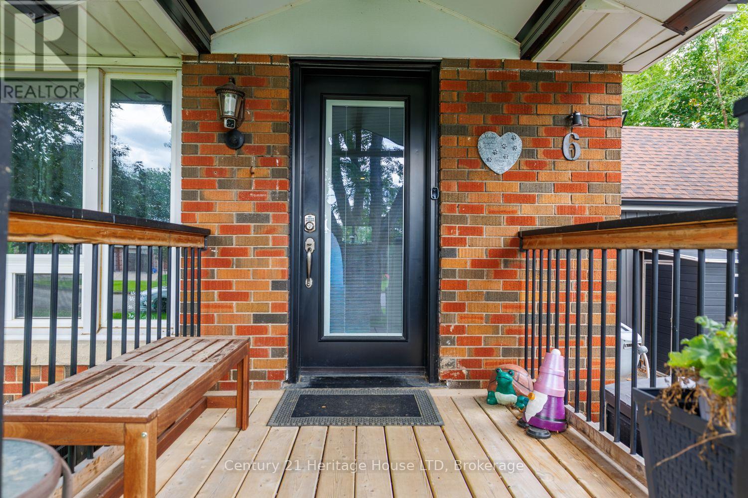 6 Greenock Circle, St. Catharines, Ontario  L2S 1B4 - Photo 6 - X13781102