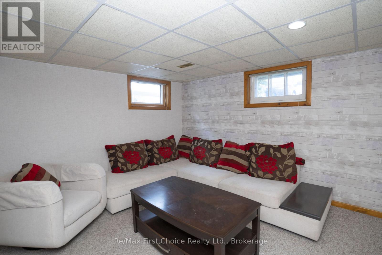 2824 Moodie Street E, Thunder Bay, Ontario  P7E 4Z9 - Photo 21 - X13781080