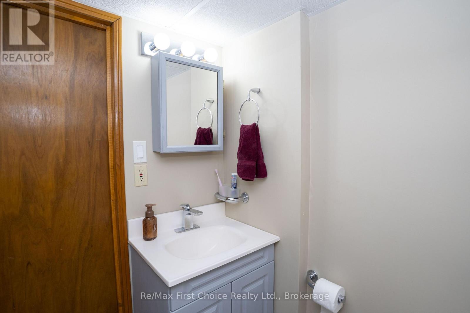 2824 Moodie Street E, Thunder Bay, Ontario  P7E 4Z9 - Photo 24 - X13781080