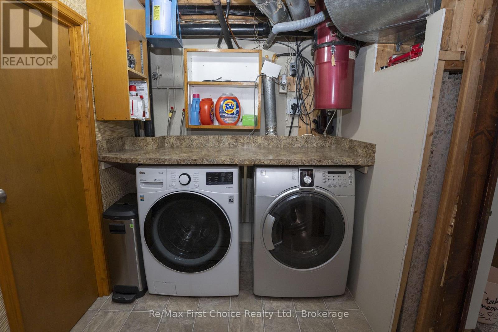 2824 Moodie Street E, Thunder Bay, Ontario  P7E 4Z9 - Photo 26 - X13781080