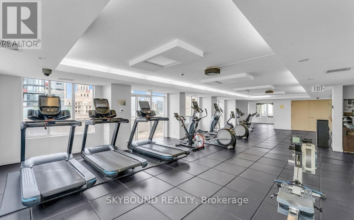 Ph1620 - 140 Simcoe Street, Toronto, Ontario  M5H 4E9 - Photo 35 - C13781112