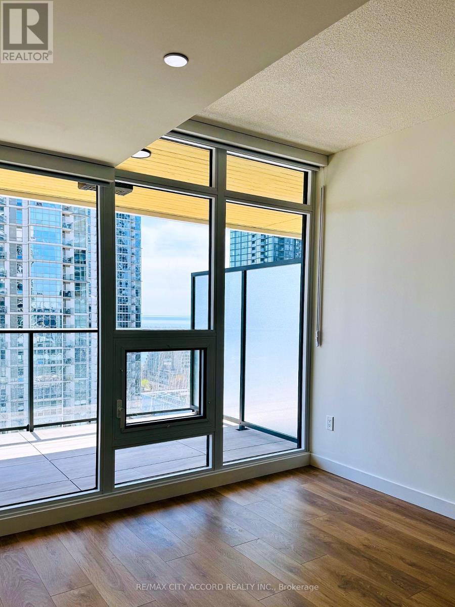 1906 - 1 Concord Cityplace Way, Toronto, Ontario  M5V 0T5 - Photo 3 - C13781114