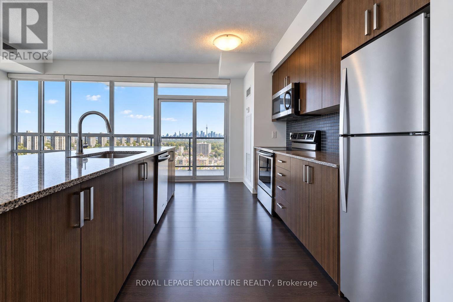 1209 - 1603 Eglinton Avenue W, Toronto, Ontario  M6E 0A1 - Photo 2 - C13781218
