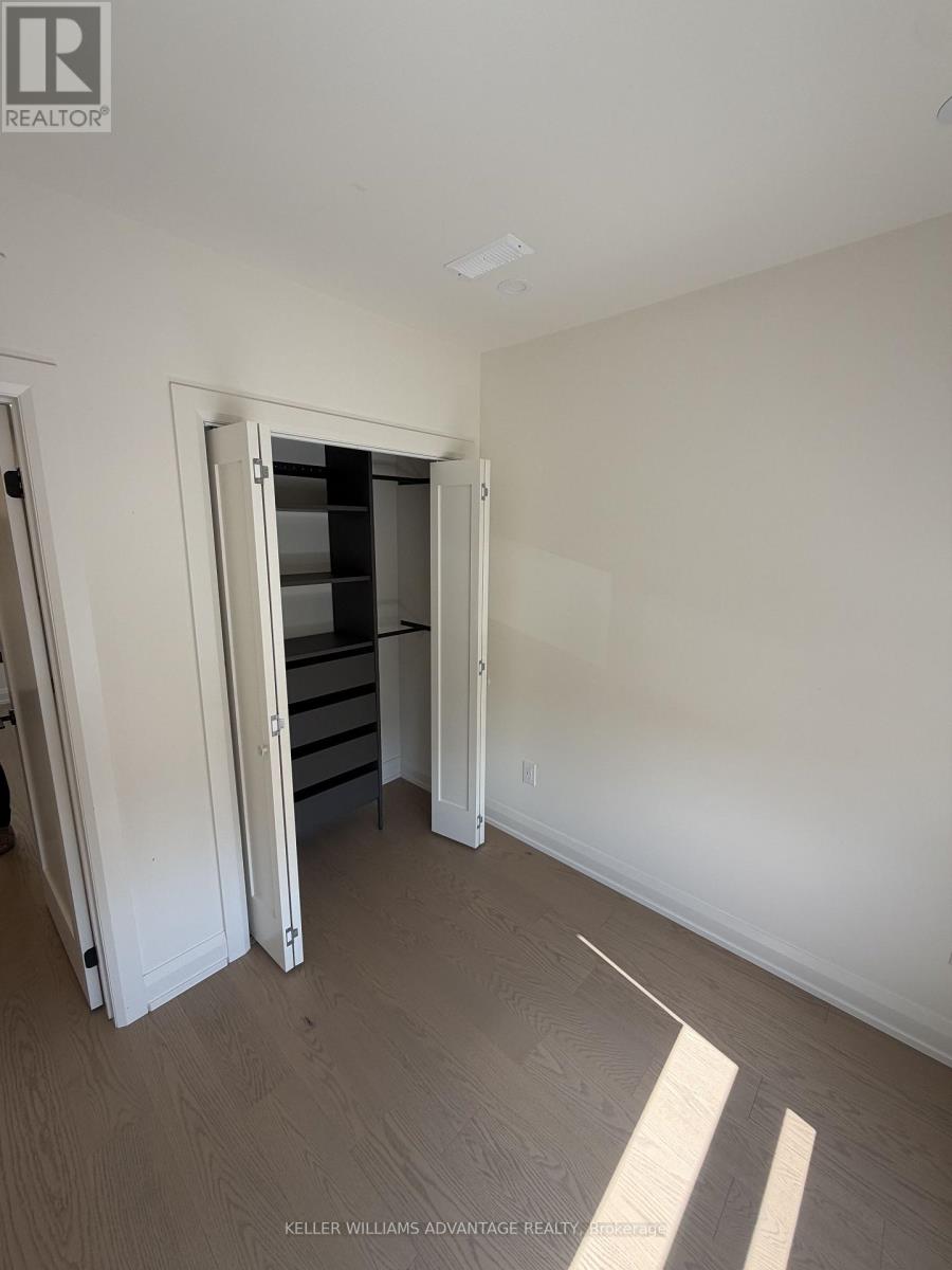202 - 2034 Danforth Avenue, Toronto, Ontario  M4C 1J6 - Photo 11 - E13781130