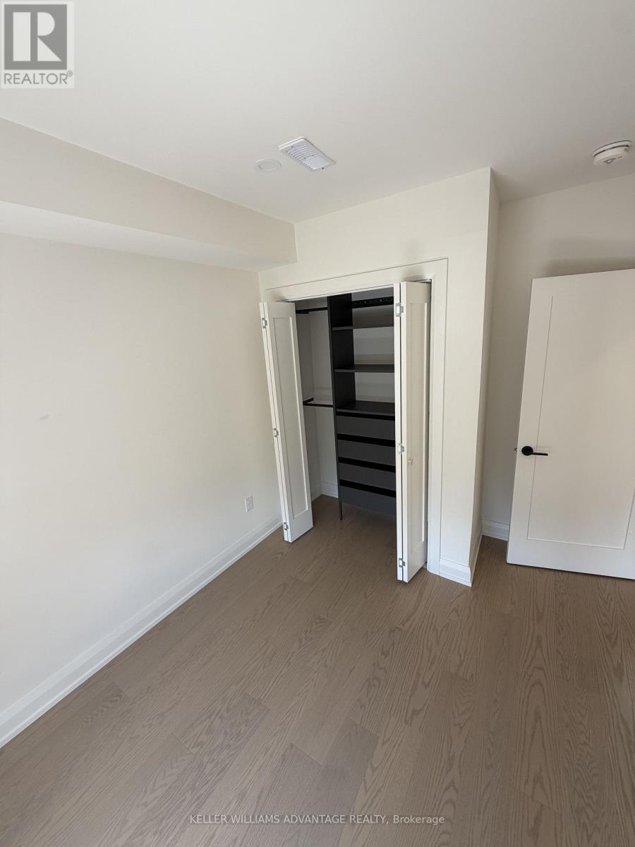 202 - 2034 Danforth Avenue, Toronto, Ontario  M4C 1J6 - Photo 9 - E13781130