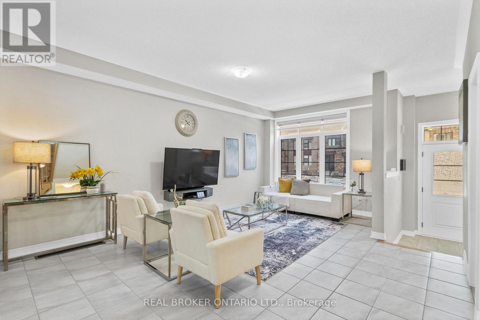 222 Coronation Road, Whitby, Ontario  L1P 0H7 - Photo 10 - E13781162