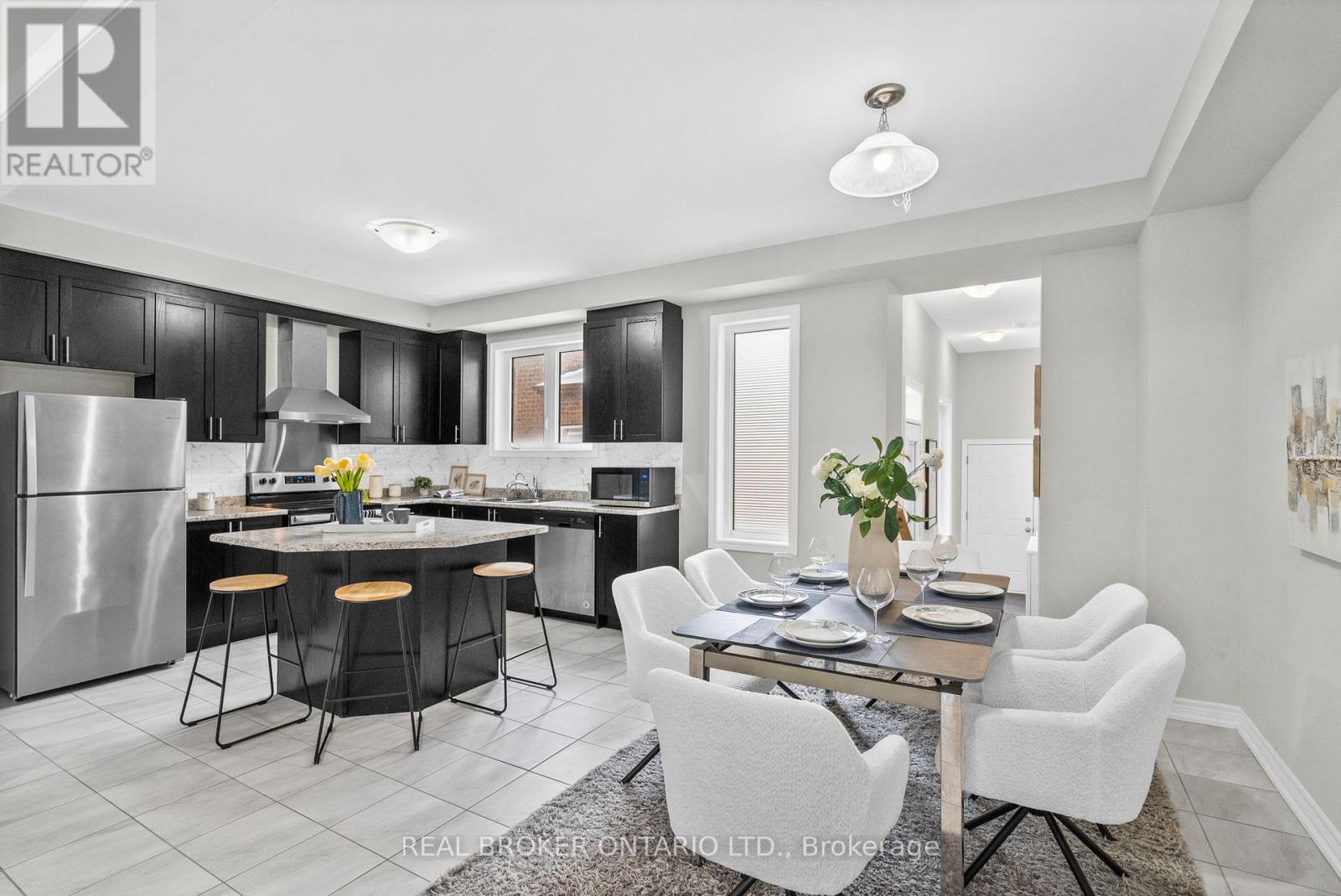 222 Coronation Road, Whitby, Ontario  L1P 0H7 - Photo 15 - E13781162