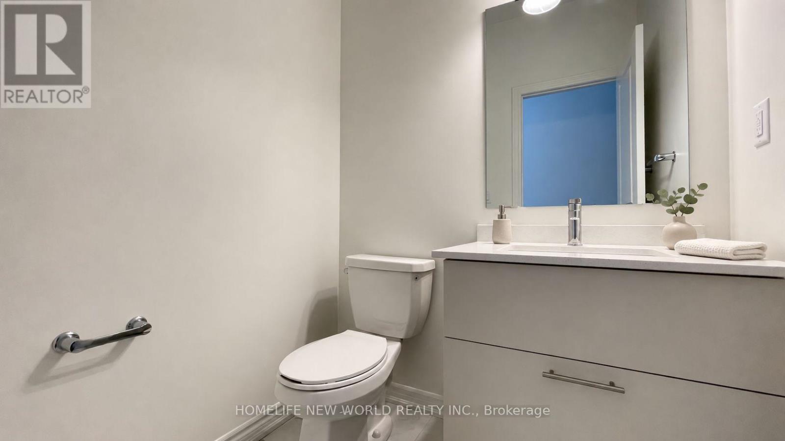 35 Floodgate Road, Whitby, Ontario  L1P 0P5 - Photo 6 - E13781166