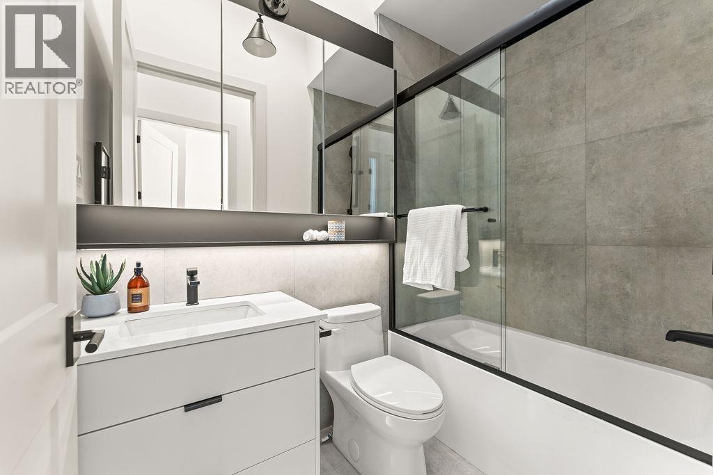 3233 Penticton Street, Vancouver, British Columbia V5M 3C7 - Photo 24 - R3164877