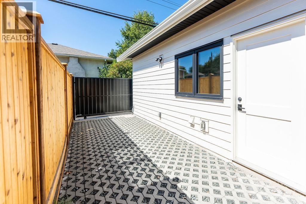 3233 Penticton Street, Vancouver, British Columbia V5M 3C7 - Photo 27 - R3164877