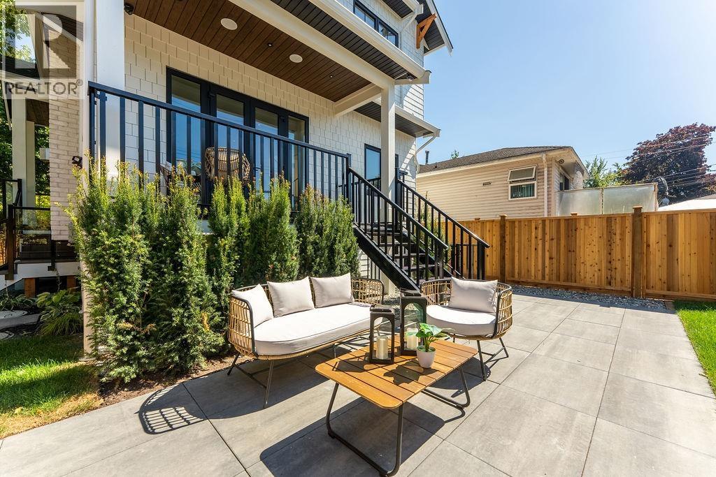 2598 E 16th Avenue, Vancouver, British Columbia V5M 2L5 - Photo 3 - R3164878