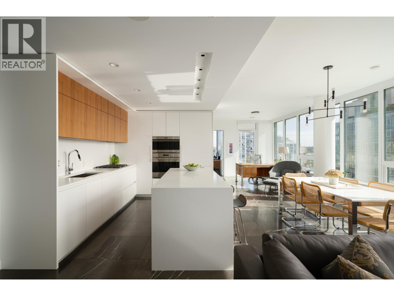 2004 885 Cambie Street, Vancouver, British Columbia  V6B 0R6 - Photo 11 - R3164902
