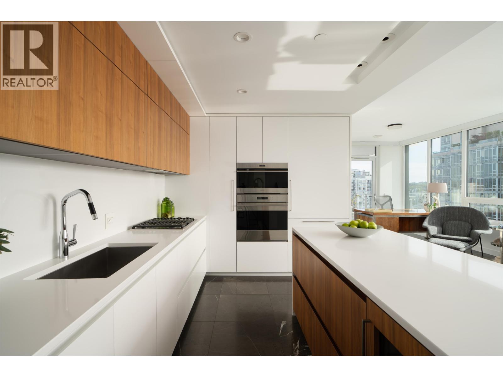 2004 885 Cambie Street, Vancouver, British Columbia  V6B 0R6 - Photo 13 - R3164902