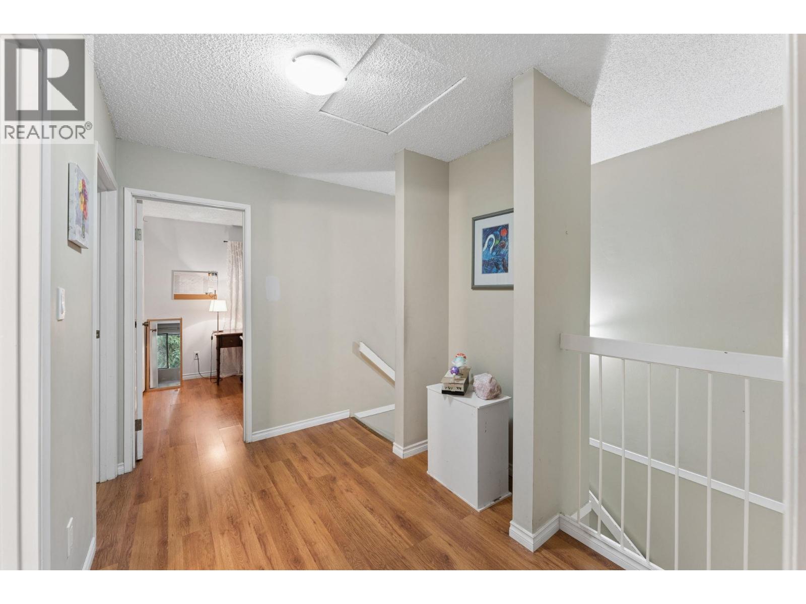 834 Hendecourt Road, North Vancouver, British Columbia  V7K 2Y2 - Photo 12 - R3164915