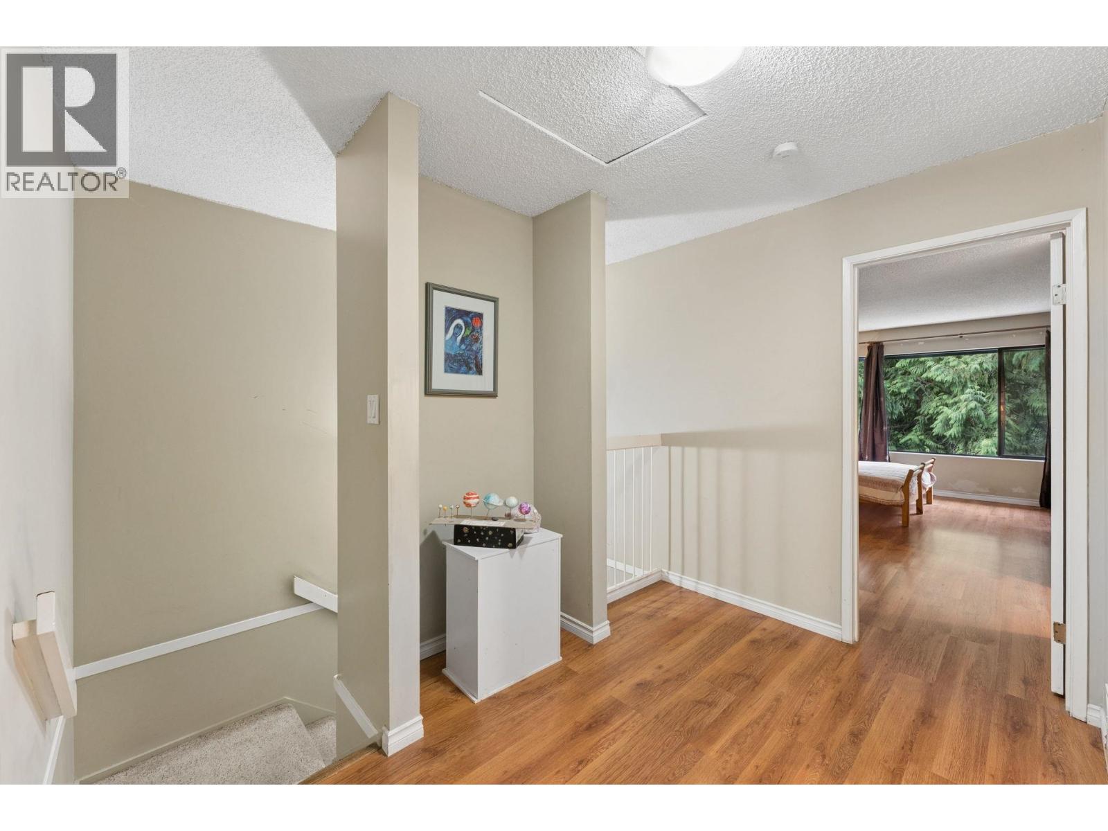 834 Hendecourt Road, North Vancouver, British Columbia  V7K 2Y2 - Photo 13 - R3164915