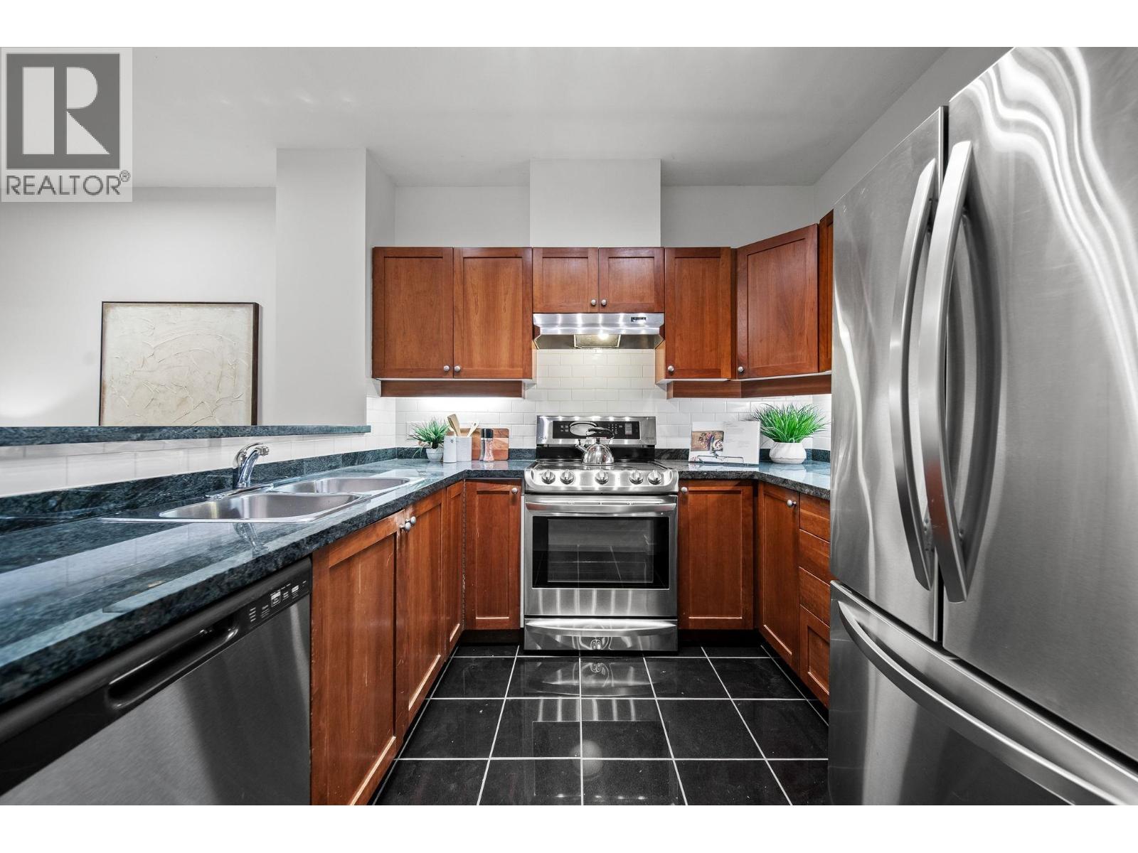 108 675 Park Crescent, New Westminster, British Columbia  V3L 5W4 - Photo 10 - R3164925