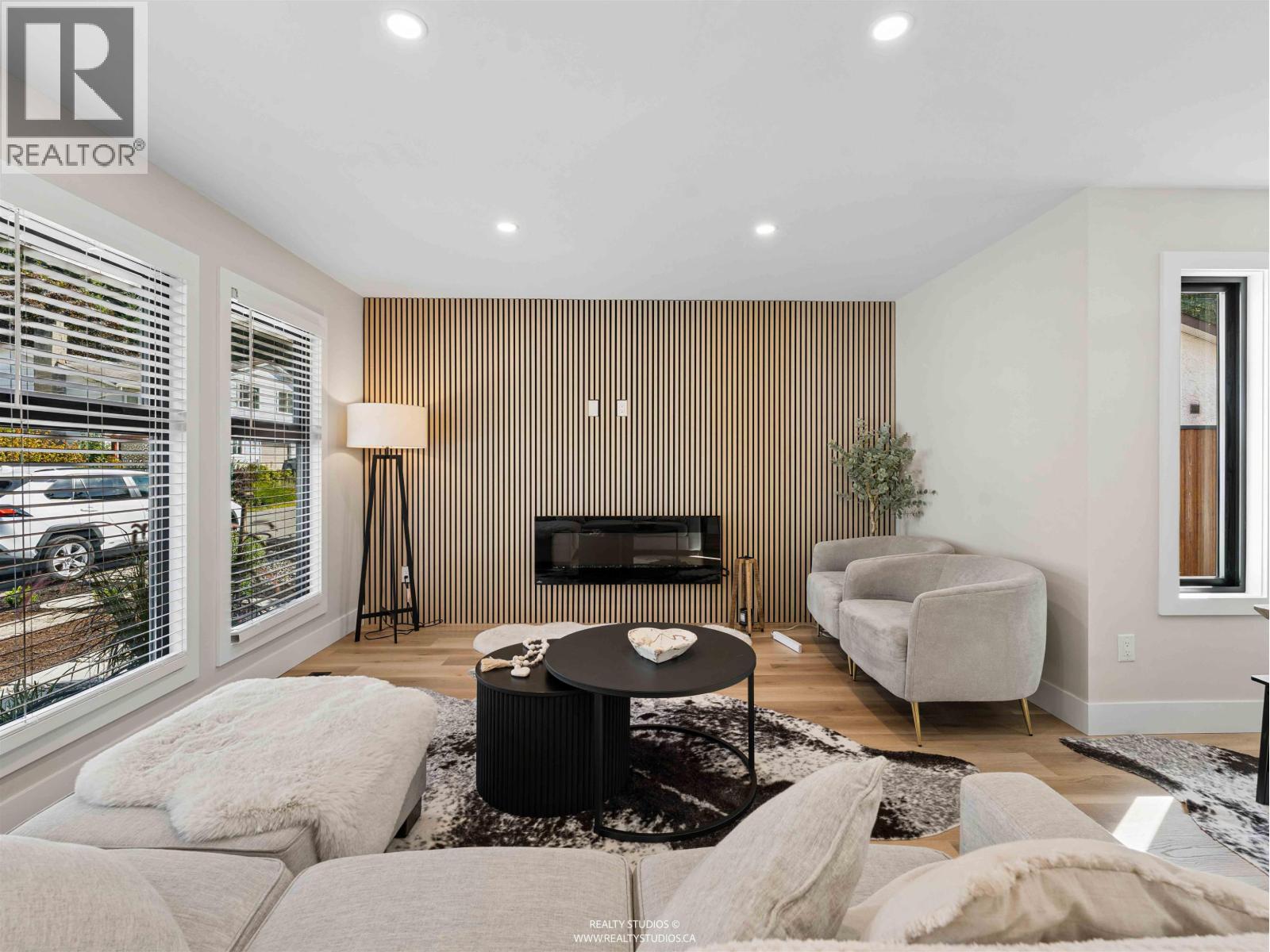 1895 Bow Drive, Coquitlam, British Columbia  V3E 1P7 - Photo 6 - R3164871