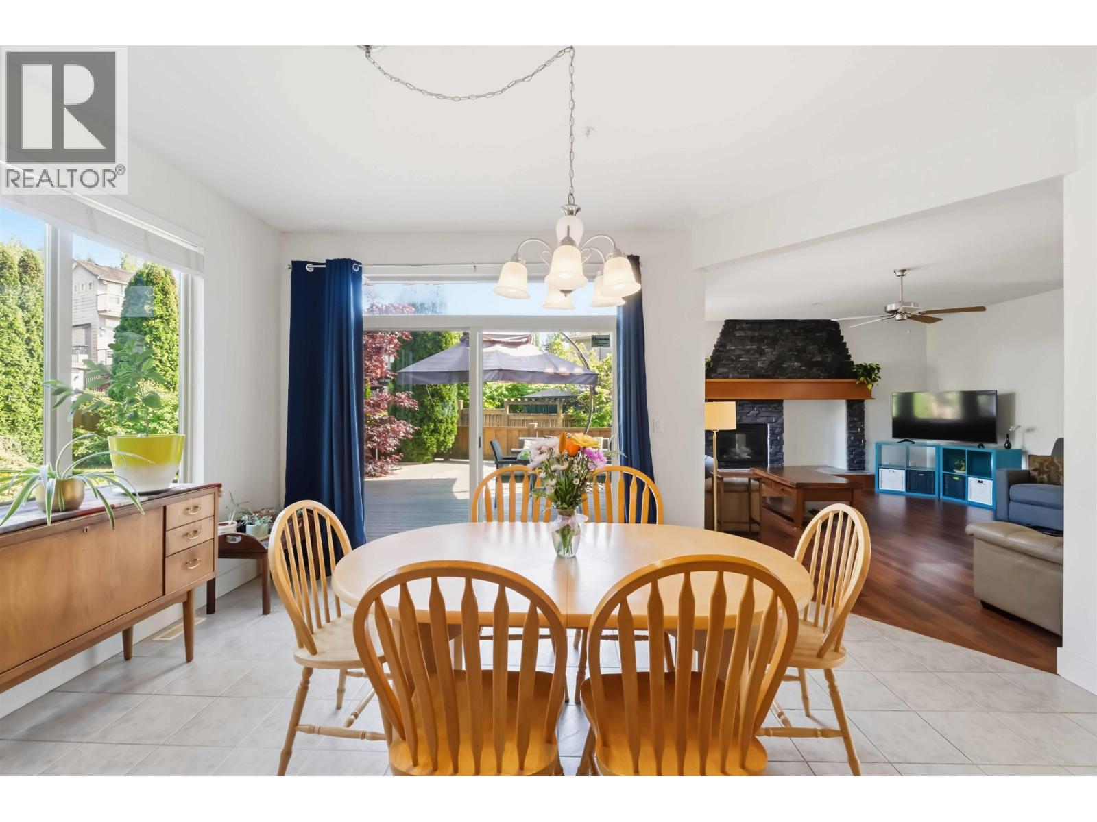 10676 247a Street, Maple Ridge, British Columbia  V2W 0A6 - Photo 13 - R3164886