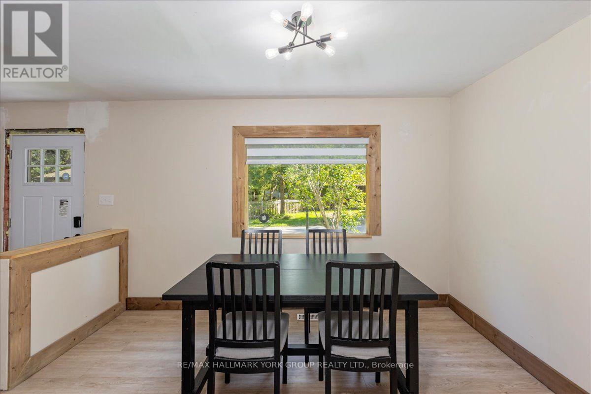 18 Ravenswood Drive, Georgina, Ontario  L0E 1L0 - Photo 10 - N13781174