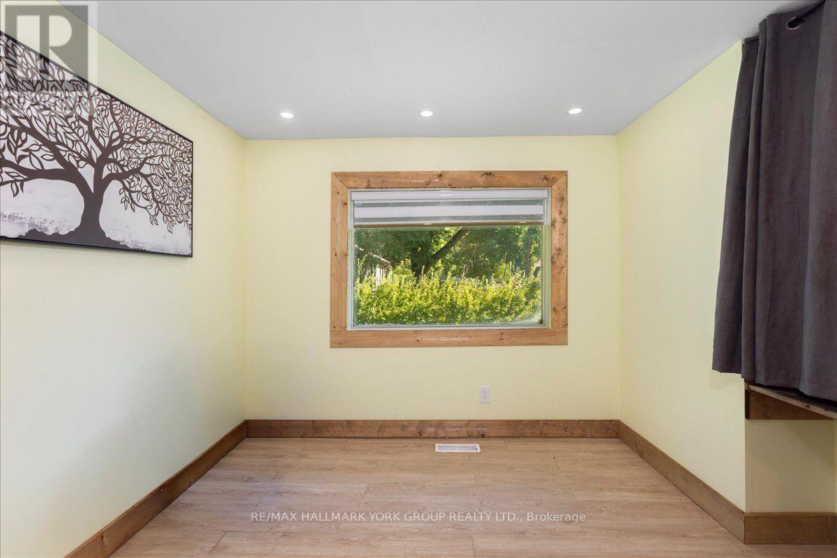 18 Ravenswood Drive, Georgina, Ontario  L0E 1L0 - Photo 24 - N13781174