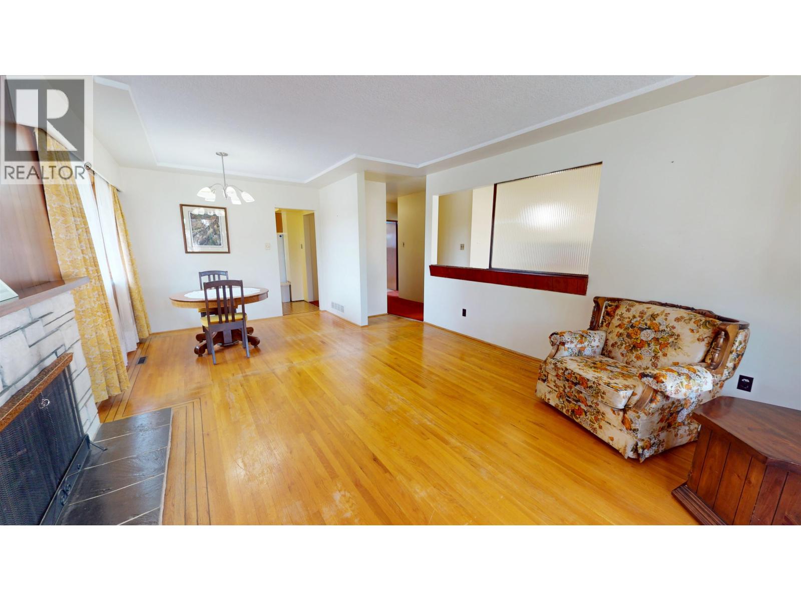 492 Aubrey Place, Vancouver, British Columbia  V5V 2T6 - Photo 5 - R3164894