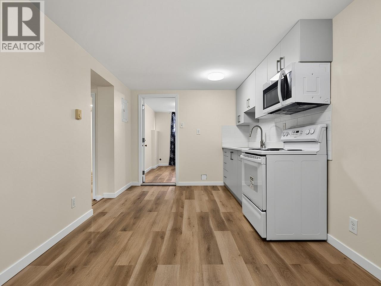 937 Kinsac Street, Coquitlam, British Columbia  V3J 4T8 - Photo 24 - R3164908