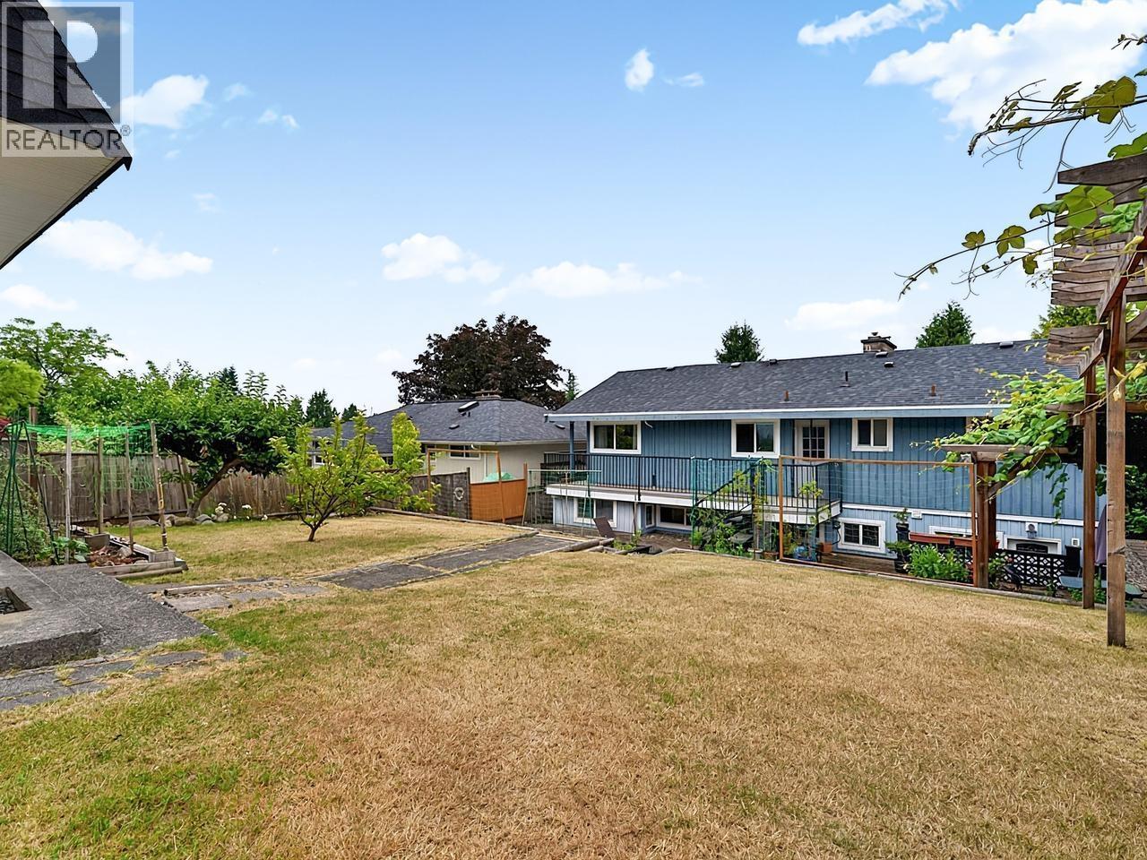 937 Kinsac Street, Coquitlam, British Columbia  V3J 4T8 - Photo 32 - R3164908