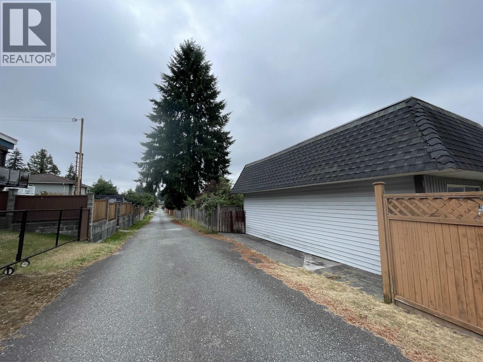 937 Kinsac Street, Coquitlam, British Columbia  V3J 4T8 - Photo 37 - R3164908