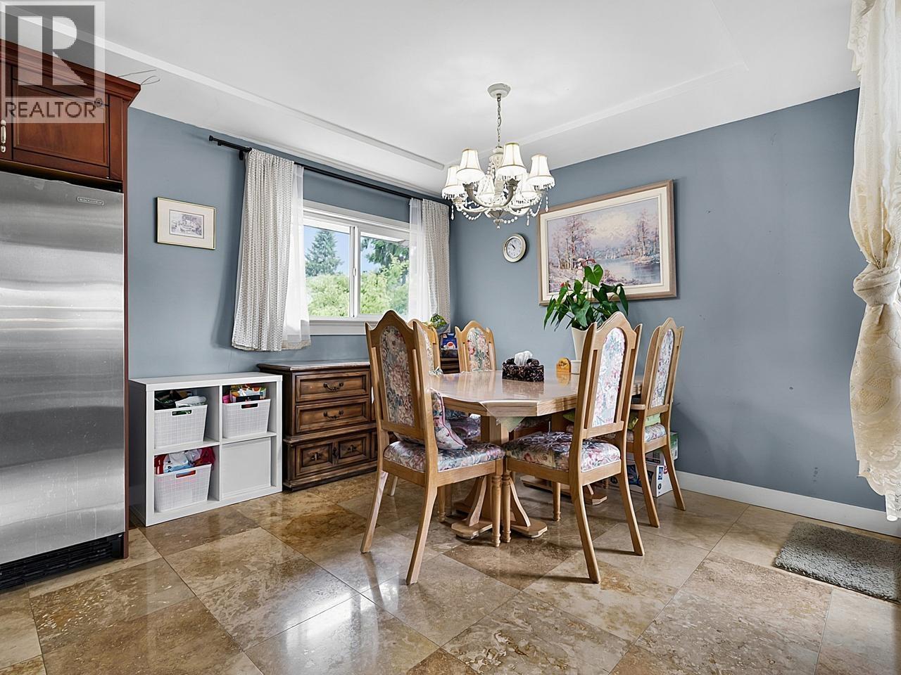 937 Kinsac Street, Coquitlam, British Columbia  V3J 4T8 - Photo 6 - R3164908