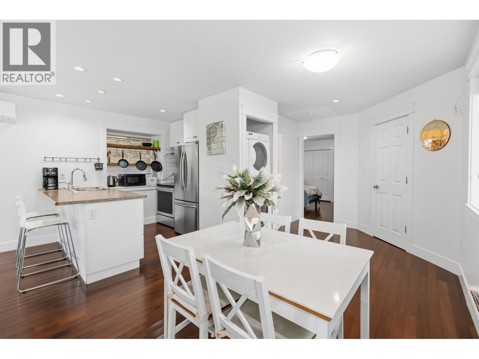 318 W 18th Street, North Vancouver, British Columbia  V7M 1W9 - Photo 29 - R3164936