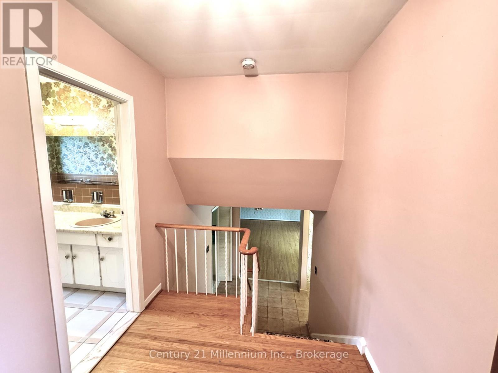 353 Chantenay Drive, Mississauga, Ontario  L5A 1E9 - Photo 18 - W13781086