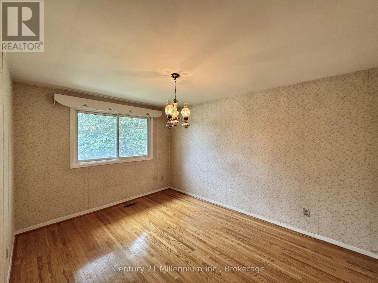 353 Chantenay Drive, Mississauga, Ontario  L5A 1E9 - Photo 23 - W13781086