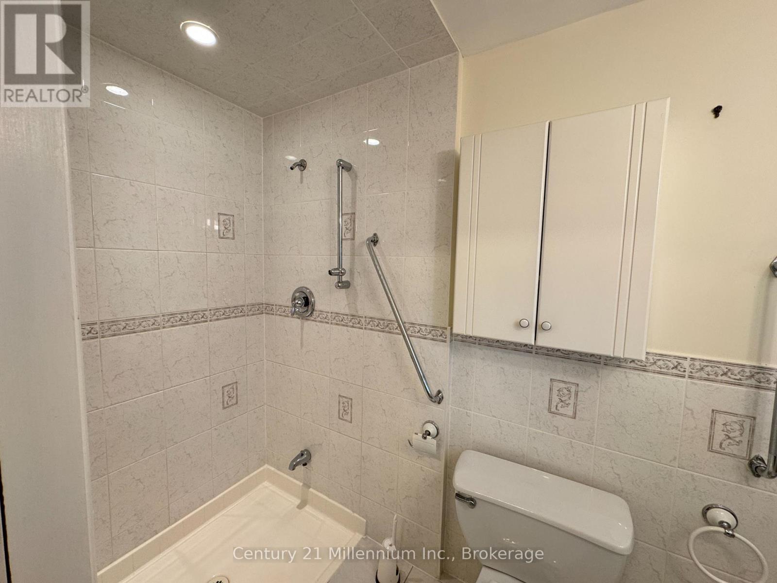 353 Chantenay Drive, Mississauga, Ontario  L5A 1E9 - Photo 32 - W13781086