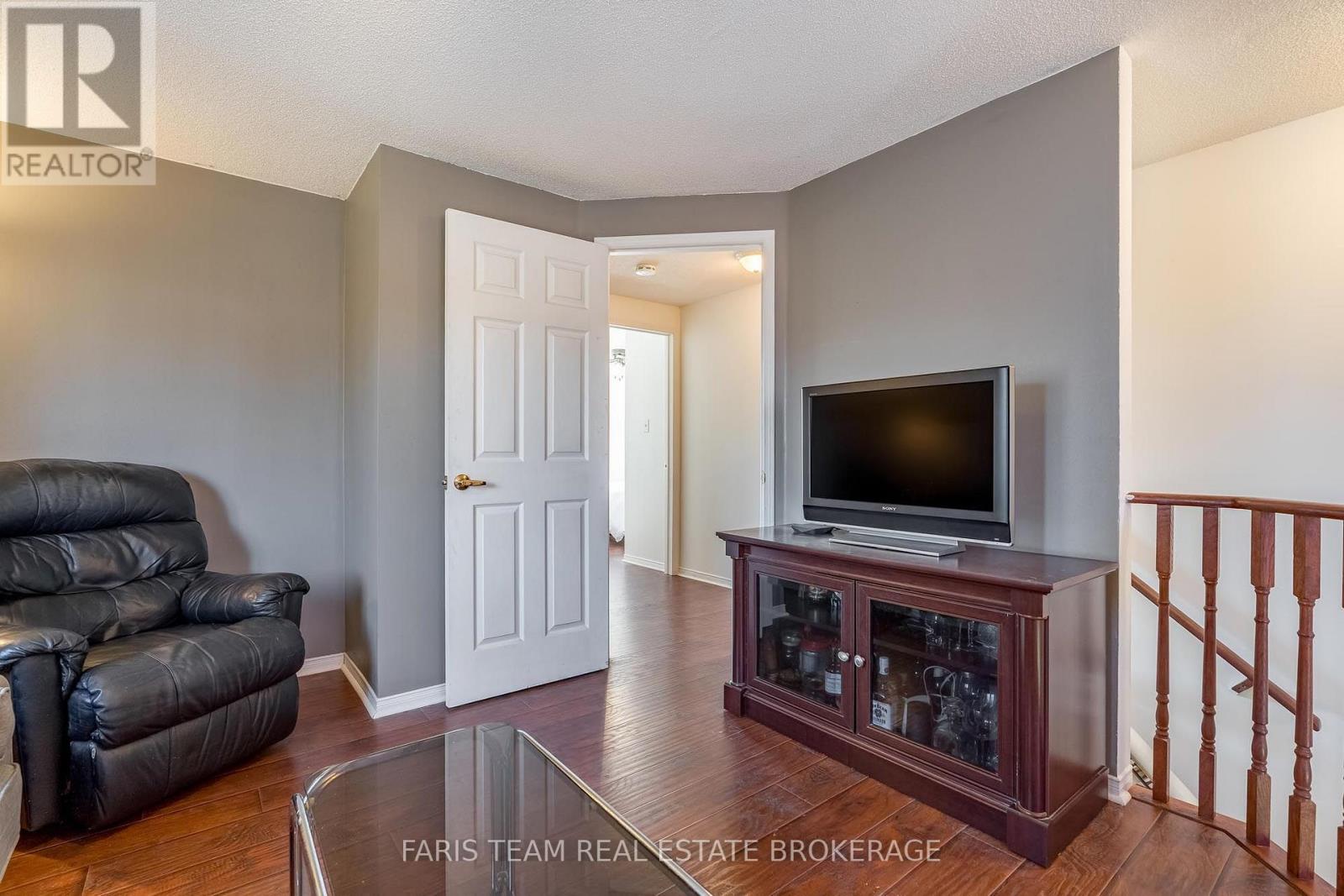41 Willow Drive, Barrie (Holly), Ontario  L4N 8T1 - Photo 17 - S13781054