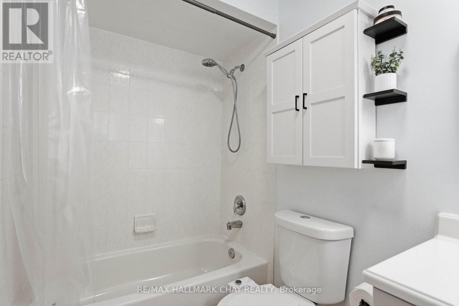 117 Brown Street, Barrie (Holly), Ontario  L4N 7V7 - Photo 18 - S13781164