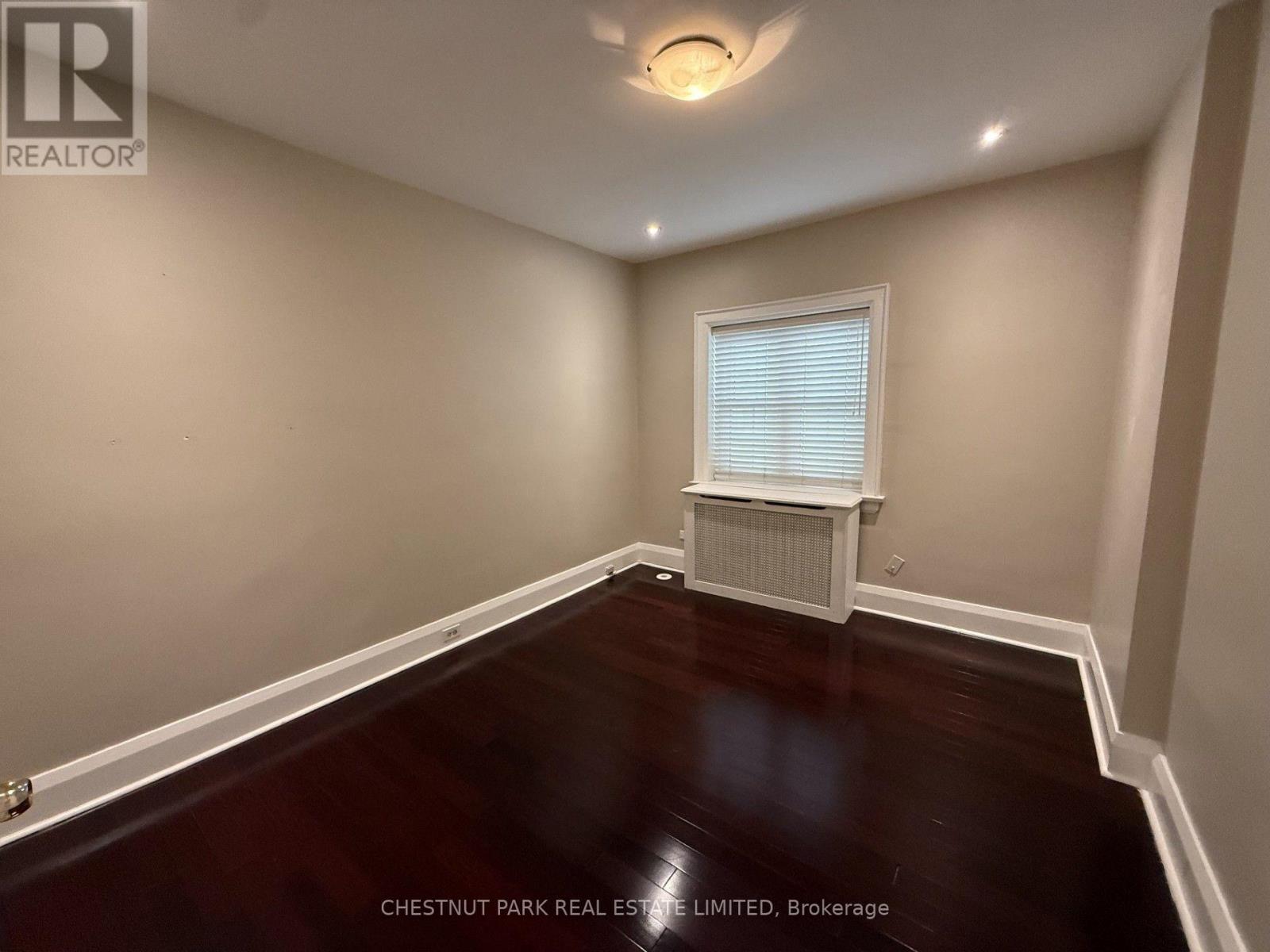 Main - 889 Avenue Road, Toronto, Ontario  M5P 2K7 - Photo 13 - C13774832