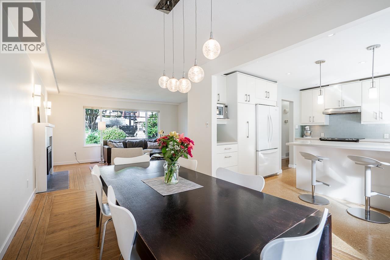 206 Clearview Drive, Port Moody, British Columbia  V3H 2S8 - Photo 8 - R3160954