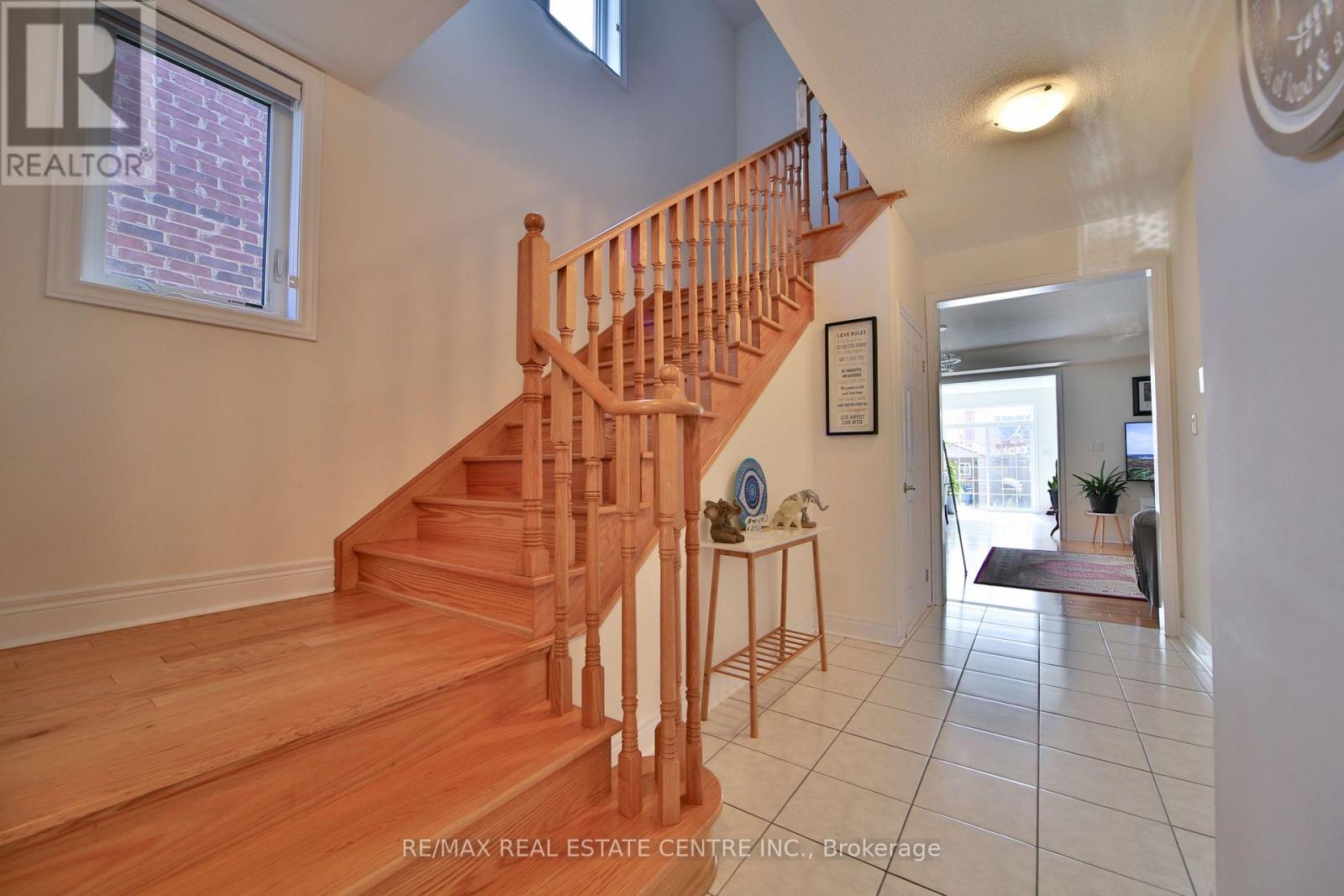 106 Branigan Crescent, Halton Hills, Ontario  L7G 0M8 - Photo 12 - W13781092