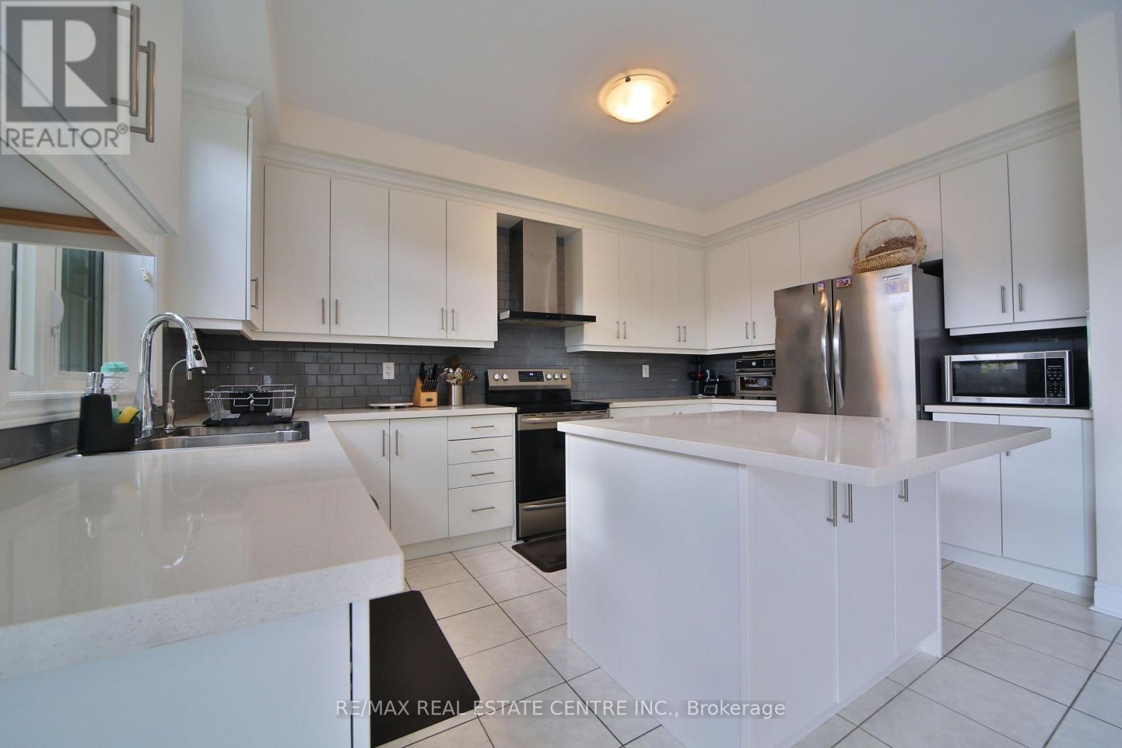 106 Branigan Crescent, Halton Hills, Ontario  L7G 0M8 - Photo 18 - W13781092