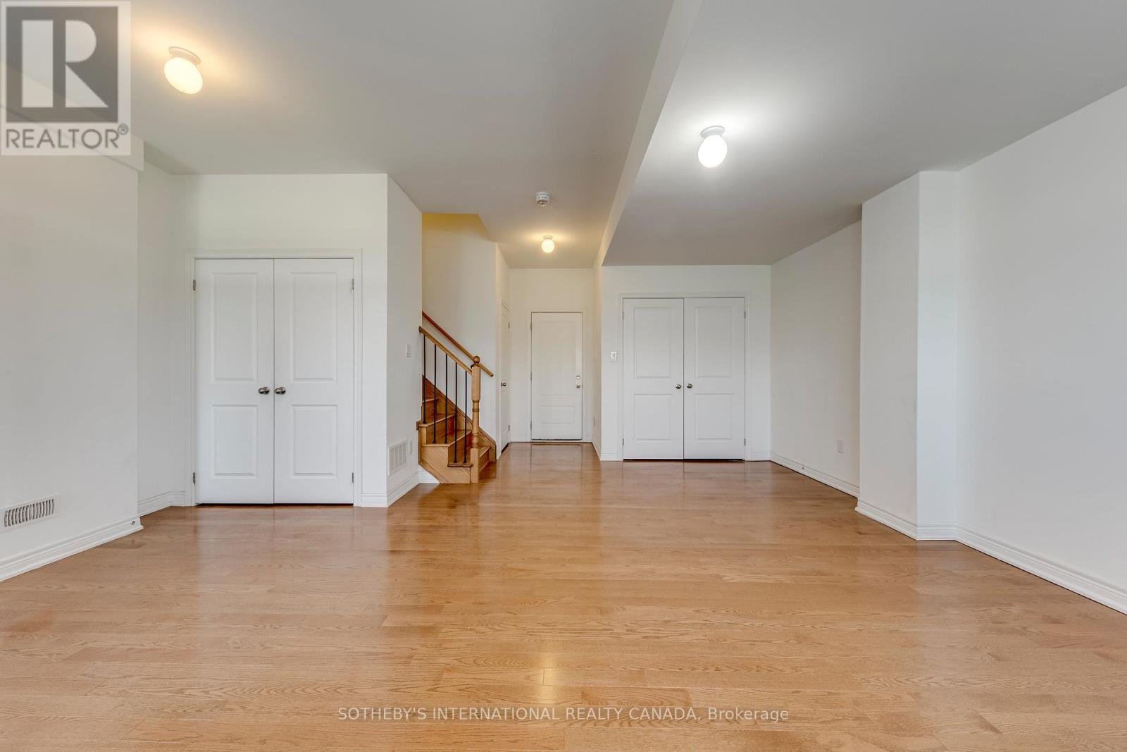 2289 Khalsa Gate, Oakville, Ontario L6M 1P4 - Photo 8 - W13781212