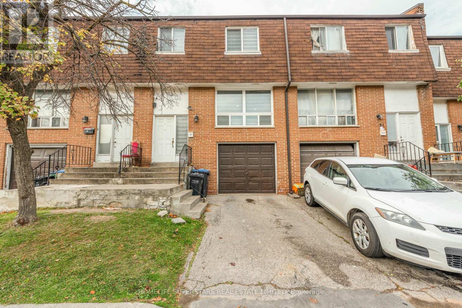 50 - 7475 GOREWAY DRIVE, Mississauga, Ontario