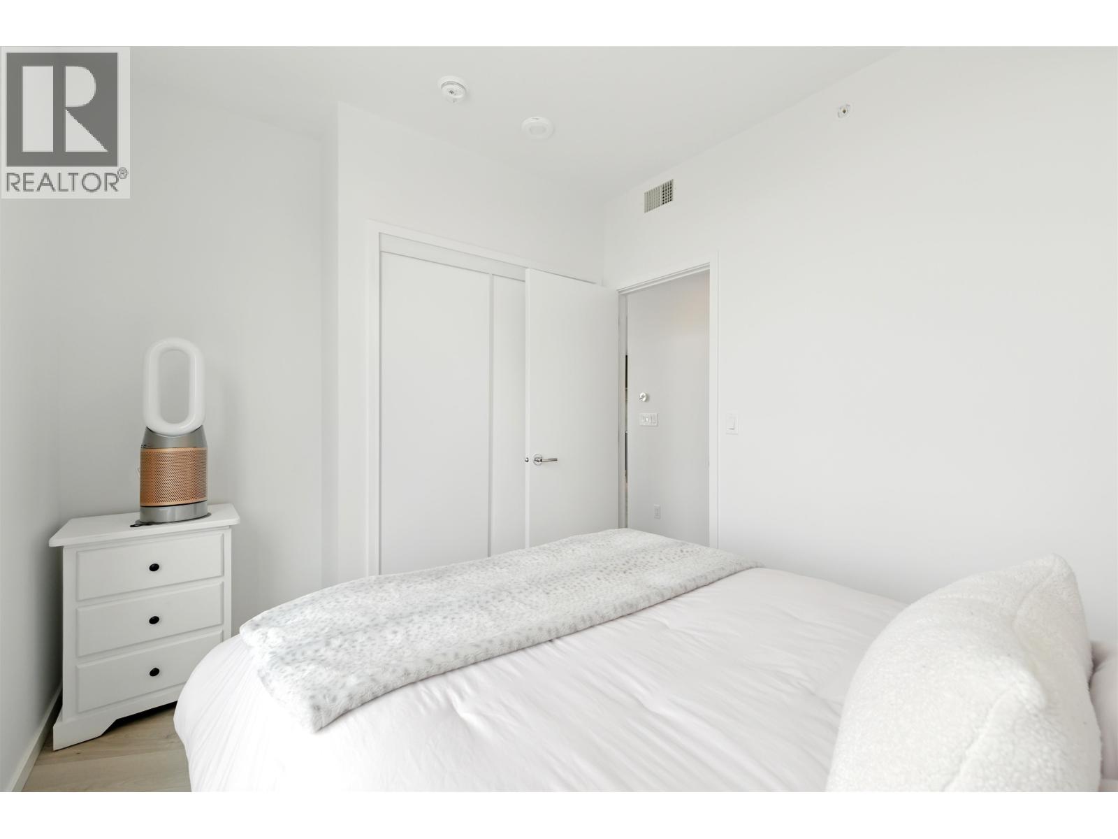 422 6808 Minoru Boulevard, Richmond, British Columbia  V6Y 0M7 - Photo 12 - R3164407