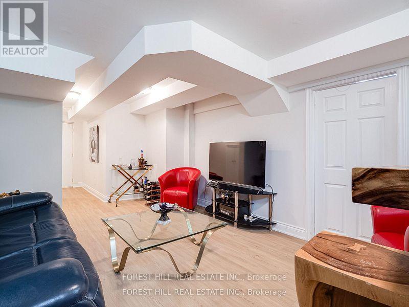 70 Shoniker Drive, Newmarket, Ontario  L3X 2Y7 - Photo 23 - N13570454